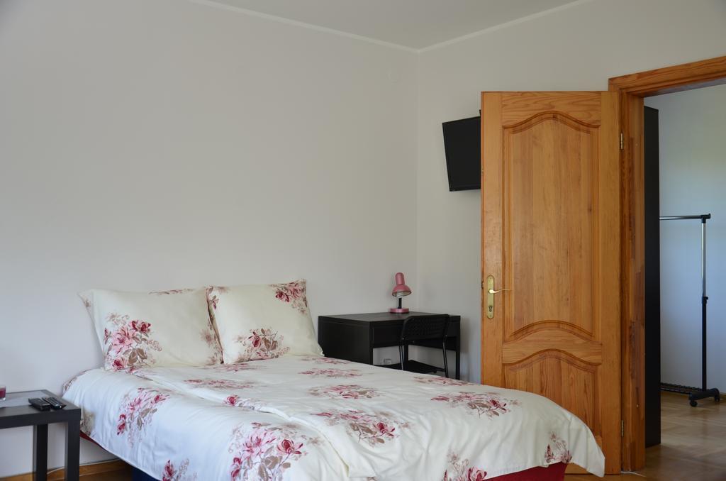Apartments With Outdoor Spa Jacuzzi And Sauna Vilnius Kültér fotó