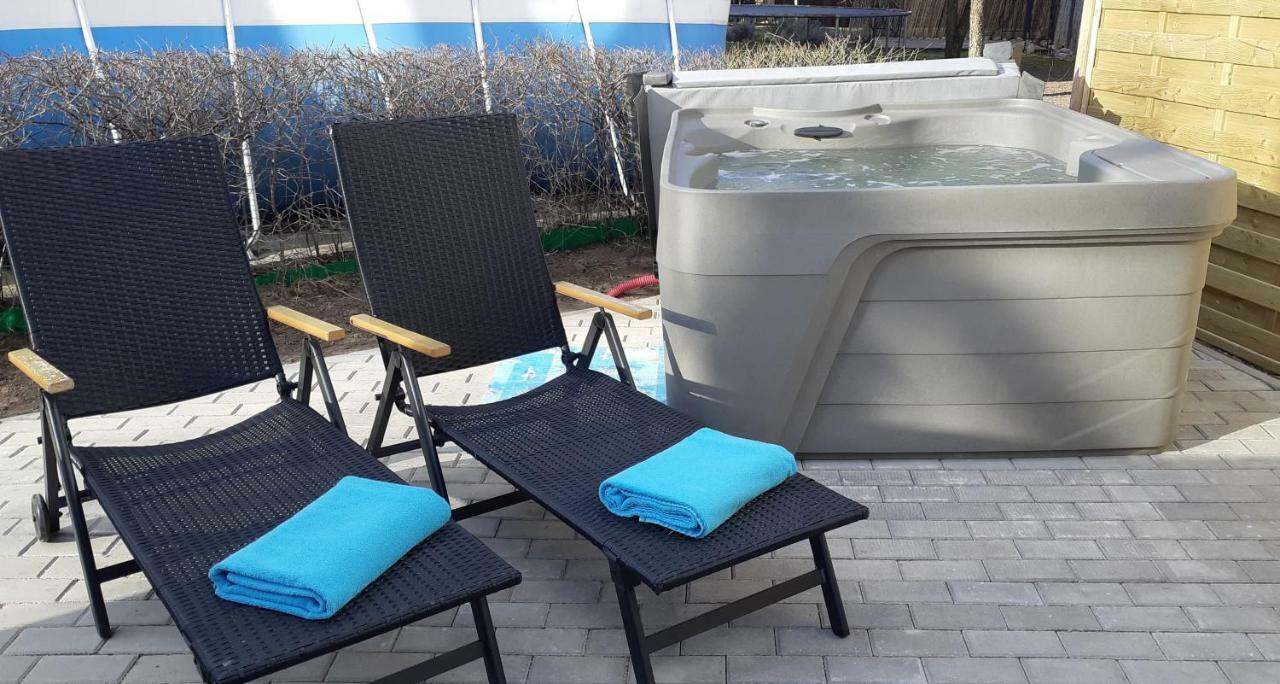 Apartments With Outdoor Spa Jacuzzi And Sauna Vilnius Kültér fotó